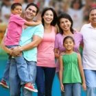 Los países ricos usan su dinero para redefinir las familias y matrimonios de los países del Sur