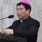 El obispo está retenido por el régimen chino y pretenden "reeducarlo"