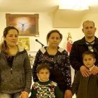 Refugiados iraquíes y sirios en Ammán, con el padre Hanna: rostros concretos con historias concretas de fidelidad a Cristo en la persecución.