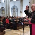 El obispo Juan Antonio Reig Pla, en la catedral de Alcalá - es un experto en temas de familia y vida