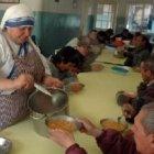 Las parroquias y órdenes apoyan comedores, roperos, asociaciones y voluntariados para los más necesitados