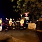 Los gendarmes llegan por la noche al asilo de misioneros jubilados donde una enfermera ha sido asesinada