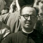 El padre Sebastián Gayá, en una peregrinación de jóvenes cristianos en los años 40... así nacería Cursillos