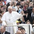 El Papa Francisco habla de la alegría del mensaje pascual