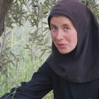 Esta joven encontró la felicidad y la paz en un pequeño monasterio de Tierra Santa