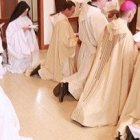 Cada vez más jóvenes profesionales dejan sus vidas para ingresar en un convento