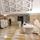 Francisco señala el poder de la oración y la memoria de nuestra fe para poder evangelizar