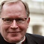 El cardenal Willem Eijk, arzobispo de Utrecht, destaca la sólida base juvenil para la restauración de la Iglesia holandesa.