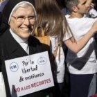 La extrema izquierda valenciana presiona desde el poder contra las escuelas cristianas