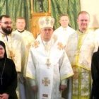 Clérigos grecocatólicos rusos, con su actual jerarca, el obispo de Siberia, Iosif Werth