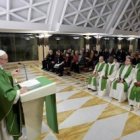 El Papa Francisco en la misa de la Residencia Santa Marta