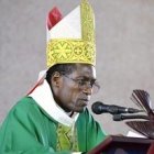 La tumba del obispo Benot ha sido profanada en la catedral