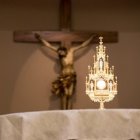 Los católicos de Pakistán, discriminados y perseguidos, encuentran consuelo en la Eucaristía