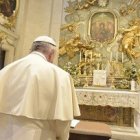 El Papa quiso empezar el mes de mayo visitando un santuario mariano