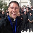 Anthony Freeman en un selfie con compañeros y maestros...