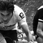 De izquierda a derecha, José Manuel Fuente, Eddy Merckx y Gianbattista Baronchelli, en el Giro de 1974.