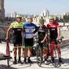 La presentación del Giro se produjo en Tierra Santa, con la presencia de los bicampeones Contador y Basso