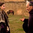 Cisneros, ya cardenal, en un capítulo de la teleserie Isabel, de RTVE