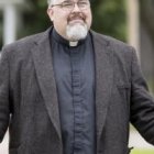 El padre Kurzynski es un entusiasta de la astronomía... cada vez es más necesario tender puentes entre ciencia y fe