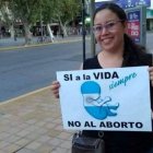 Alba, violada y embarazada a los 10 años, hoy tiene 26 años y pide apostar con la vida siempre