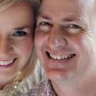 Noel Cultberson con su marido Stan en 2016 - ambos leyeron miles de páginas y escucharon muchos CDs buscando la verdad