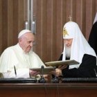 Imagen del histórico encuentro entre el Papa Francisco y el patriarca Kiril celebrado en La Habana en 2016