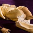 Hay países que prohíben la Navidad y otros, como España, en donde esta imagen del Niño Jesús del Misterio de Linares, en Jaén, fue destrozada el año pasado