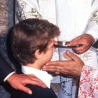 Don Marcelo en 1978 preside la Confirmación del Príncipe Felipe, hoy Rey Felipe VI de España