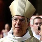 El arzobispo de París, Michel Aupetit, fue médico generalista durante once años antes de ingresar en el seminario. Foto: Jean-Baptiste Quentin / Le Parisien.