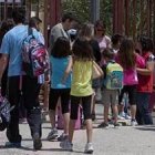 Muchos niños empiezan este viernes en España el curso escolar