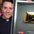 SMDani -Daniel Pajuelo, sacerdote marianista- es un popular youtuber y animador en la Red