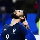 Giroud dedica todos sus goles a Dios como agradecimiento a todo lo que le ha dado en su vida
