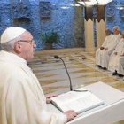 El Papa en la misa matinal de Santa Marta predicó contra el afán de novedades, actitud mundana
