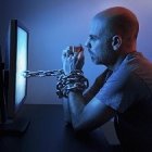 La pornografía está generando numerosos casos de adicción, donde la persona acaba destruida