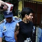 La agresora fue detenida por la Policía e en el templo, donde pudieron sujetarla. Foto: Óscar Sánchez / El Nuevo Diario.