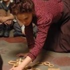 Una escena de la película italiana de 2007 sobre María Montessori, la gran pedagoga católica cuya metodología siguen aplicando muchas escuelas