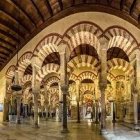 Los profesores universitarios recuerdan de nuevo que la catedral lleva siendo propiedad de la Iglesia ocho siglos