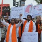 Las asociaciones denuncian que mil niñas son secuestradas cada año en Pakistán y forzadas a convertirse al Islam - piden una ley específica contra ello