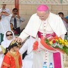 Monseñor Ballin, en su visita a Kuwait donde está visitando a la comunidad cristiana de la zona