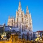 La catedral de Burgos está hermanada con la de Notre Dame por sus vínculos históricos