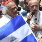 El cardenal Brenes y el obispo auxiliar Silvio Báez, con motivo de la renuncia de Rafael Solís, animan a Daniel Ortega a emprender un proceso de diálogo