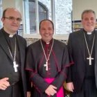 De izquierda a derecha los obispos Munilla, Elizalde e Iceta