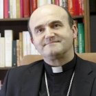 El obispo de San Sebastián ha convertido ya en una tradición hacer su propia recomendación de libros para el verano