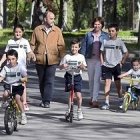 Esta familia burgalesa está formada por los padres y cinco hijos