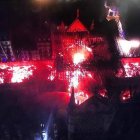 El esfuerzo heroico de los bomberos de París ha logrado mitigar los daños del incendio. Foto: Bomberos.