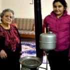 Este artefacto de la familia Ziade les mantiene con vida: funciona con gasolina, calienta el hogar, la comida y el agua para el té...