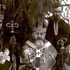 Con corona los obispos grecocatólicos Hossu, Frentiu, Nicolescu y Rusu... la persecución comunista fue tenaz y cruel