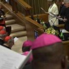 En la cumbre vaticana contra los abusos a menores se parte de una lista de 21 propuestas llegadas de distintos países