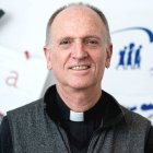 El sacerdote Thomas Smolich dirige a nivel mundial el Servicio Jesuita para los Refugiados