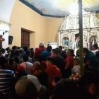 Los asaltantes entraron en la iglesia cuando estaba finalizando la misa
